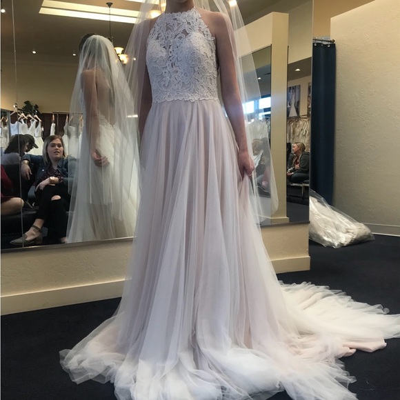 Wedding dress never worn fits like a size zero - Picture 5 of 8